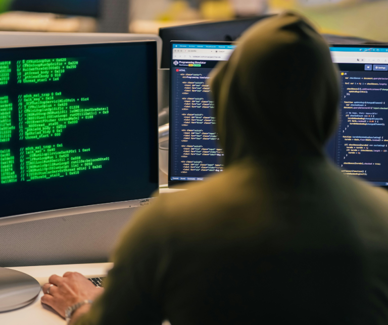 Read more about the article Kiberbűnözés és adatvédelem – Jog a digitális biztonság szolgálatában
